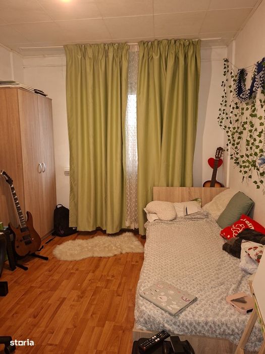 Apartament decomandat Rovine