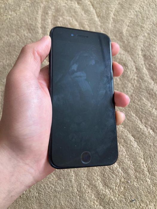 iPhone SE 2020 срочна