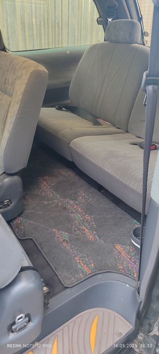 Тойота Эстима Люсида