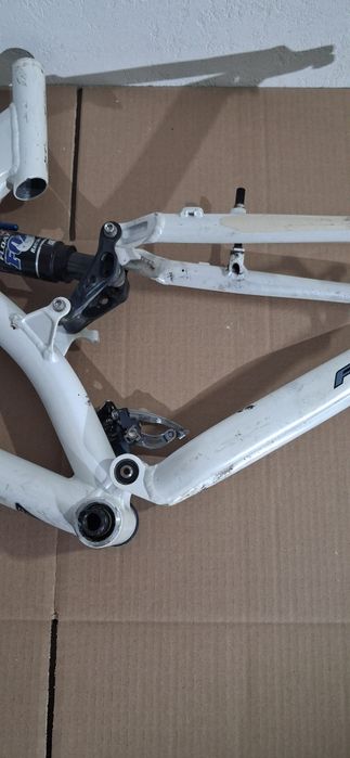Cadru MTB Specialized