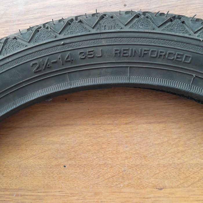 Външна гума 2 1/4 - 14 pirelli