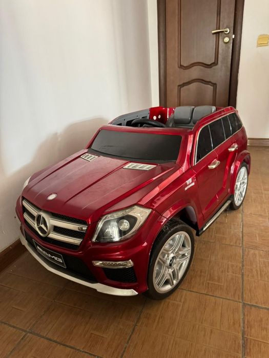 Продаю детский электромобиль