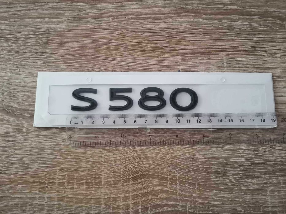 черен надпис нов стил Mercedes Benz S 580 W223