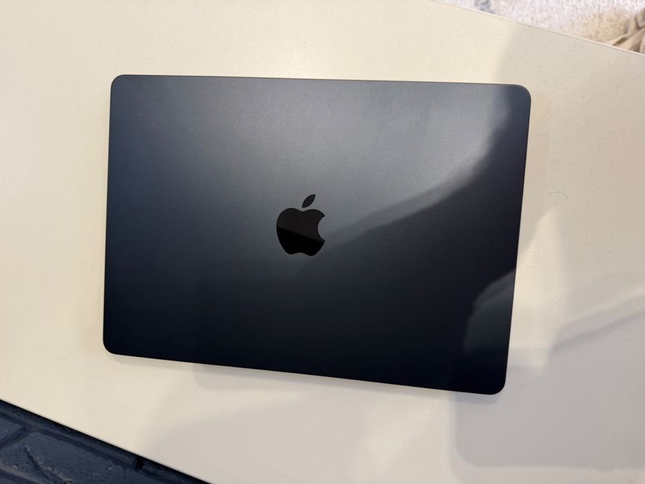 Apple MacBook Air 2024