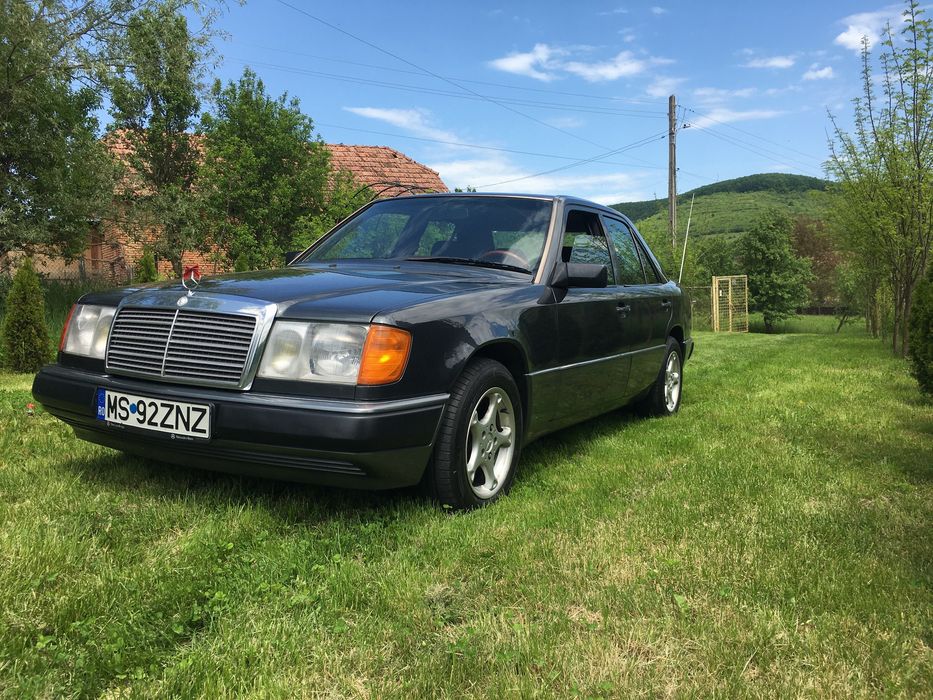 MERCEDES-BENZ E-Class 1992 — imagine 5