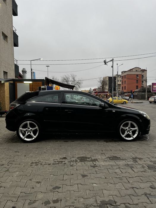 Opel Astra H GTC Panoramic Keyless Entry/Go