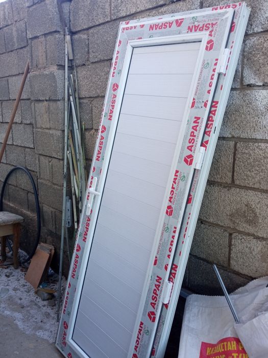 Абсолютно новые двери