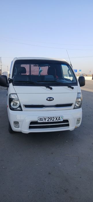 Kia sotiladi pirapan mator xama joyi zur ishlaydi aybi yuq yili 2017 2