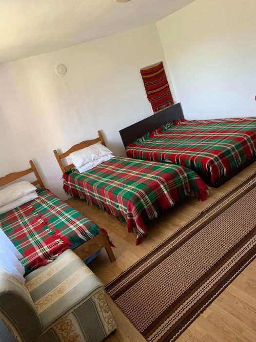 Продава се Къща в с. Врата, Област Пловдив - 100 кв.м за 3 €/кв.м - Снимка #2