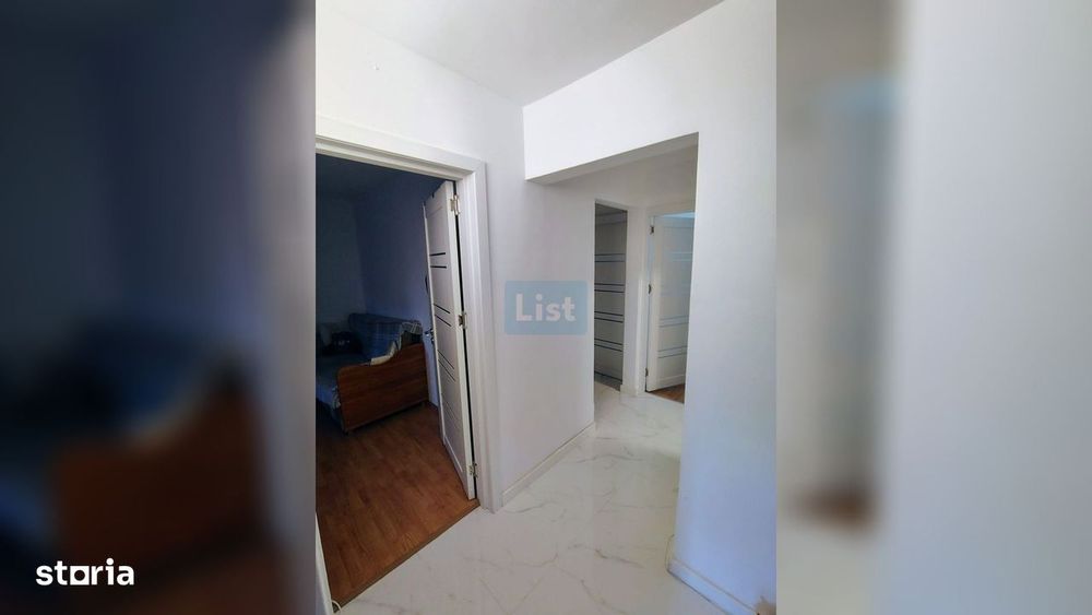 Apartament 3 camere decomandat zona FSGA