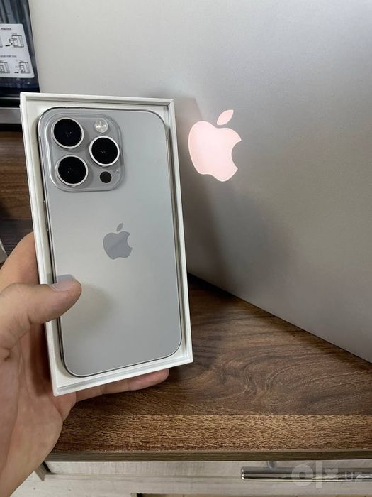 Iphone 15 pro srochnaga