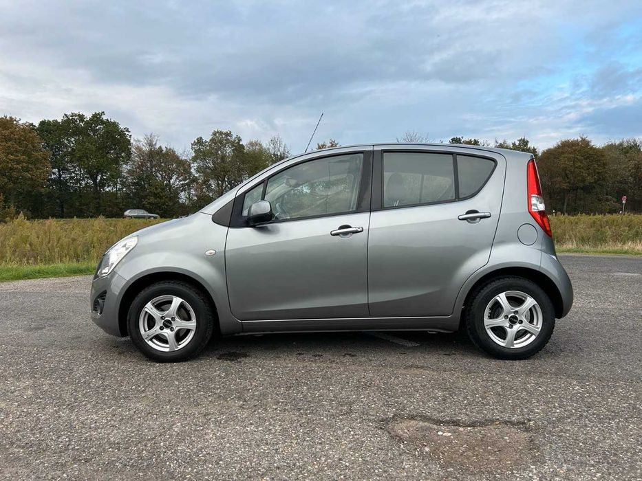 Suzuki Splash 2009 benzină, 1.940 € — imagine 1