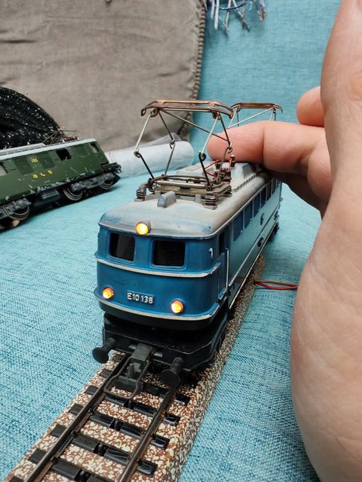 Locomotiva Trix trenulețe electrice