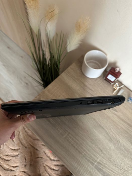 Лаптоп Acer Aspire 5