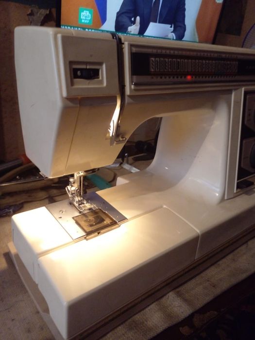 Швейная машинка. Продам