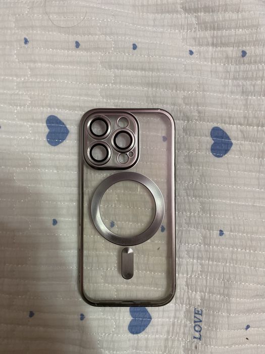 Чехол на Apple 16 pro max