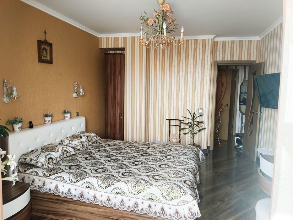 Продается 3 комнатную квартира