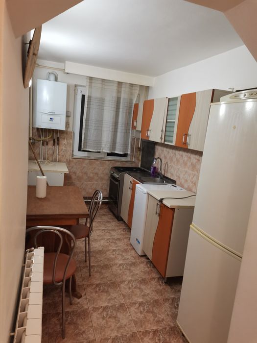 Inchiriez apartment
