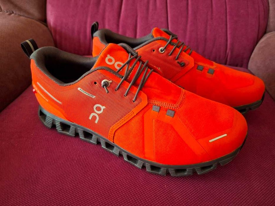Adidasi On running Cloud 5 Waterproof Flame eclipse, marimea 43