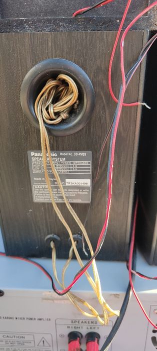 Vând amplificator cu boxe