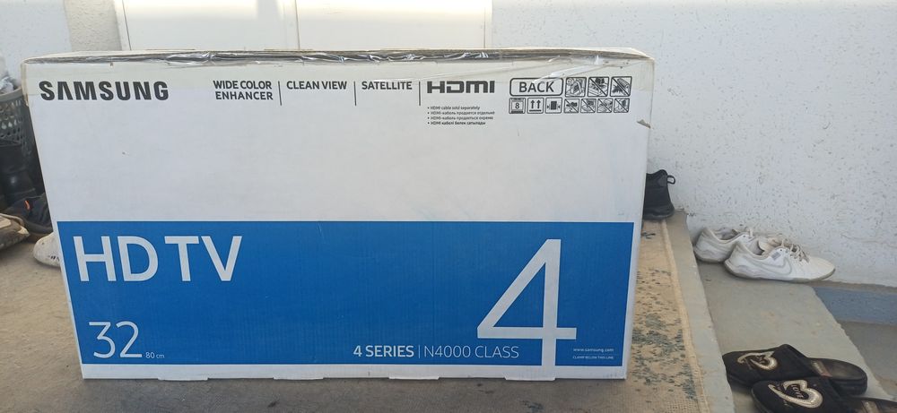 Телевизор Самсунг продаётся