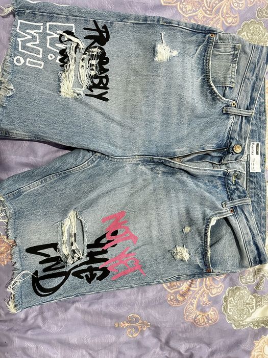 Pantaloni scurti marimea M