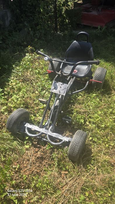 Kart cu pedale  pentru copii Puky