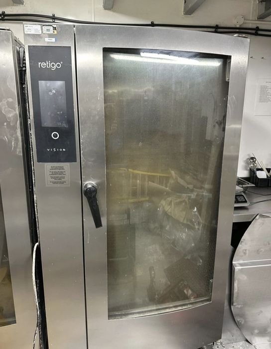 Cuptor gastronomic pe gaz