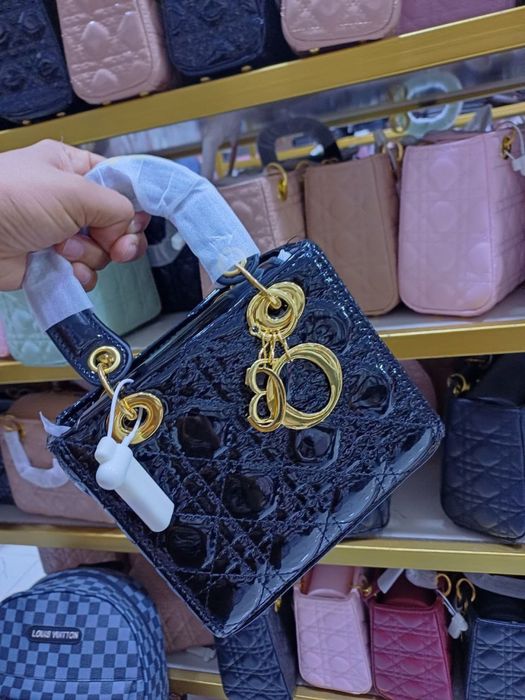 Dior sumka trendviy 2