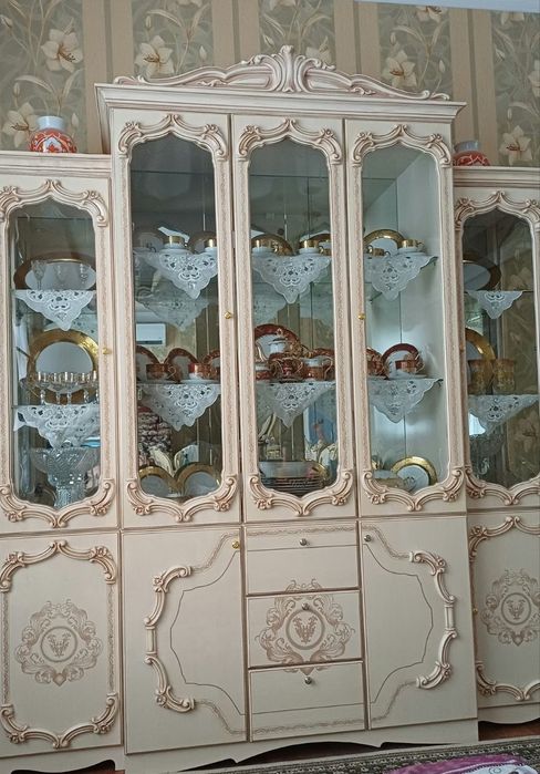 Стенка шкаф для комнаты зал