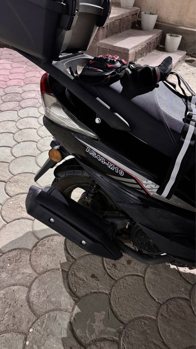 Скутер Мопед м10