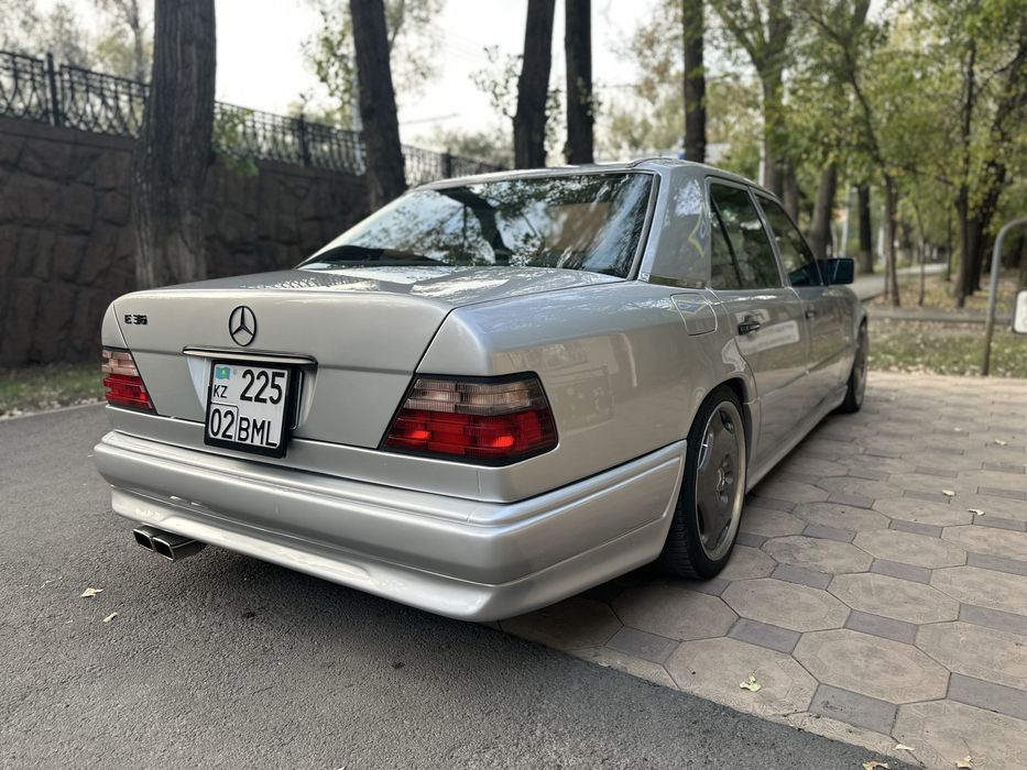 Продам Легендарный Мерседес w124