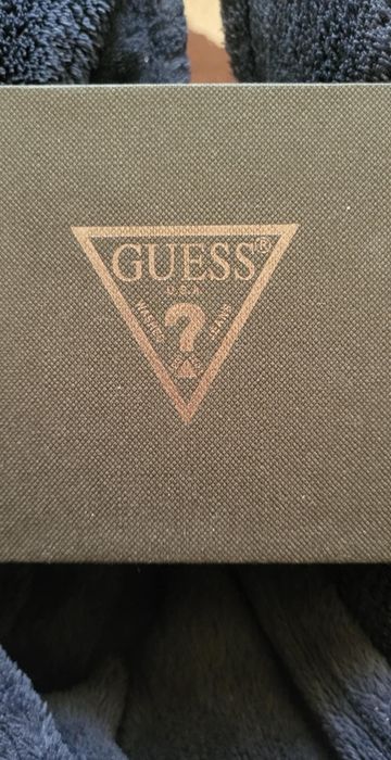 Ceas Guess nou,purtat odată!