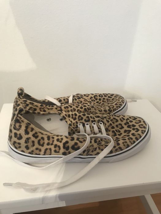 Tenesi H&M marimea 39