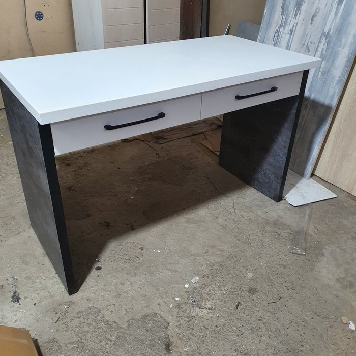 Столы офисные, компьютерные