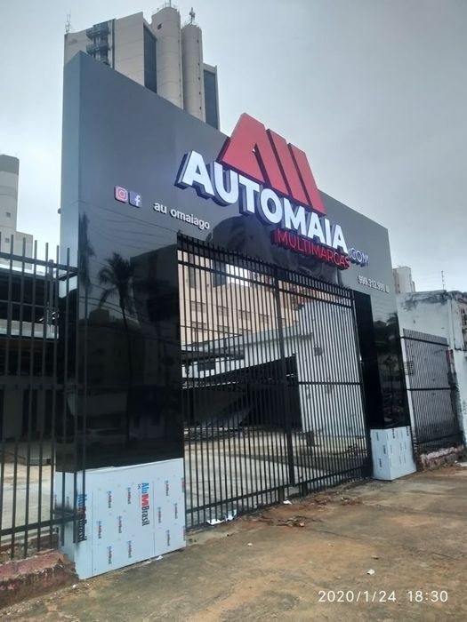 Рекламные конструкции, банер | Fasad bezatish