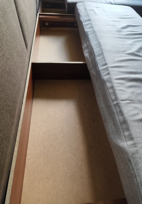 Продам диван угловой