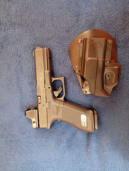 Airsoft M4 GBB Daniel Defense + Glock 17 Gen 5 GBBb