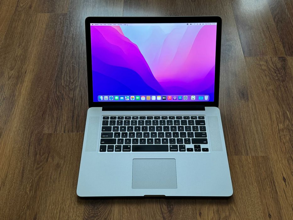 15.4' Retina Core i7 Apple MacBook Pro Mid 2015 16GB RAM/512GB SSD/Iris Pro/Бат. 6ч.