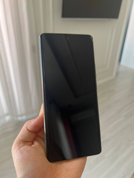 Продам Realme 11 Pro+ 5G (Oasis Green) — Полный комплект / Срочно