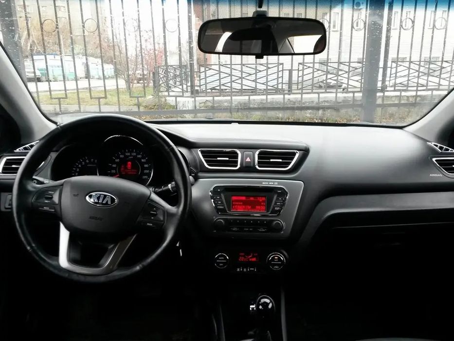 Продам киа рио 3