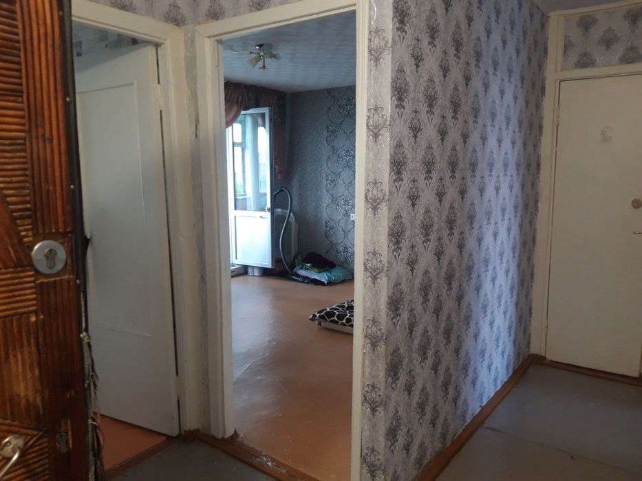 Продам 2х ком квартиру на 8мкр