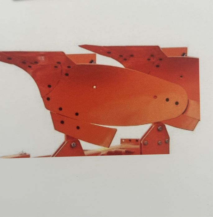 Плуг оборотный 3-х корпусный