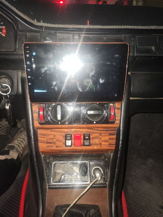 Андройт с корпусом на Мерседес 124