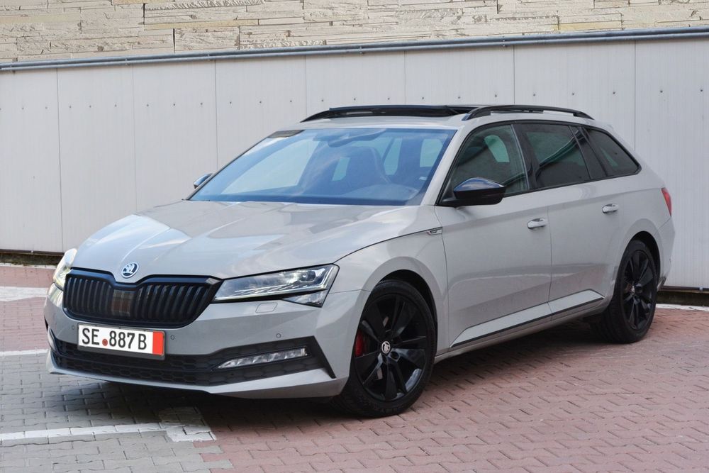 Skoda Superb Nardo Grey / Sportline / Virtual / Led / 360 / Km reali Zero daune