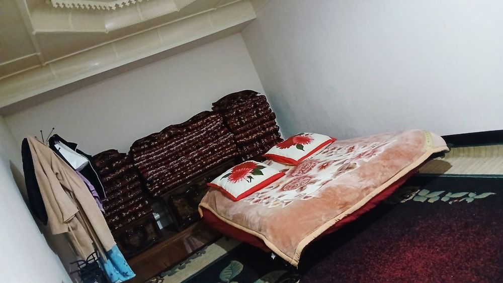 Nurafshon shahrida shoshilinch sotiladi