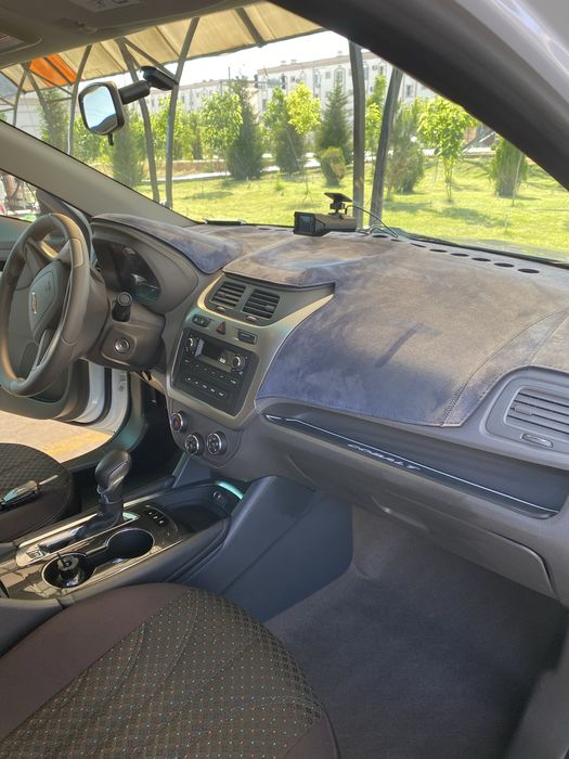 Chevrolet cobalt 2024