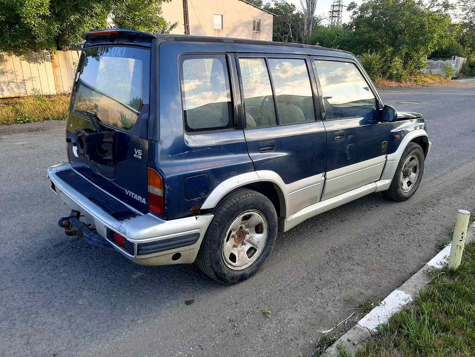 Suzuki Vitara 2.0 V6 136к.с