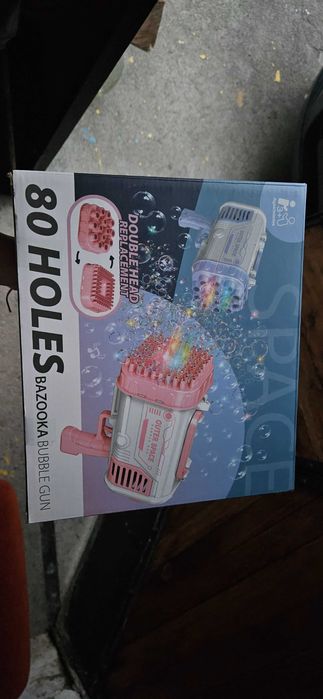 Bubble Gun Outer Space Базука за 80 Балончета