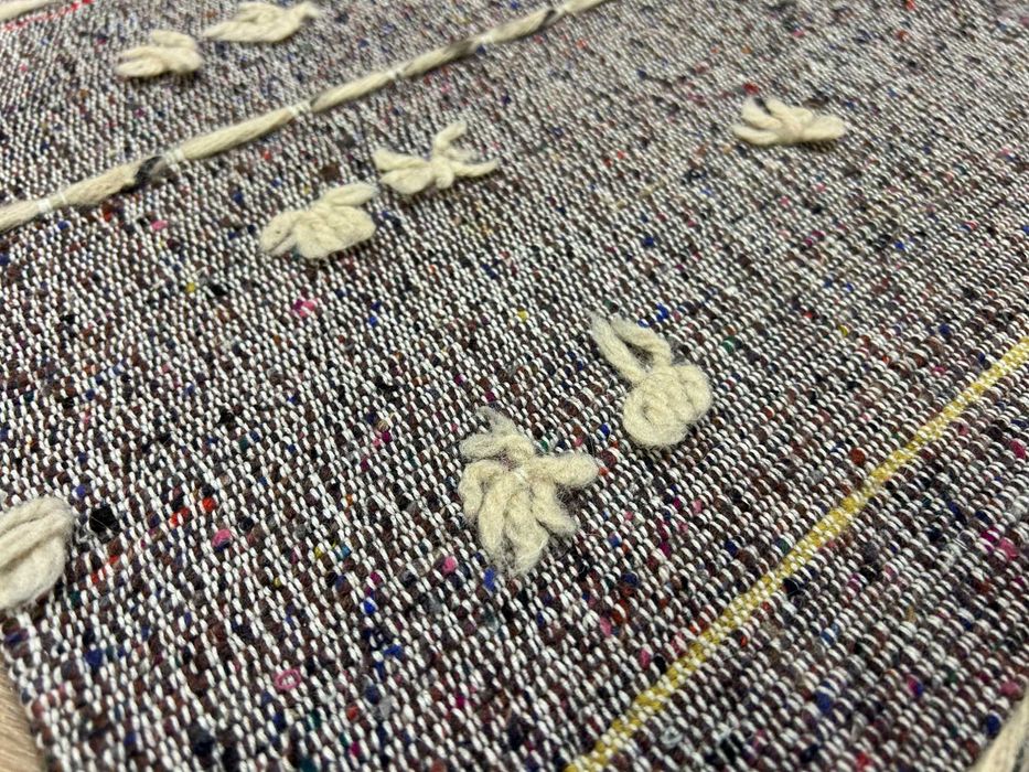 Ръчно тъкани малки пътечки с вълнена нишка